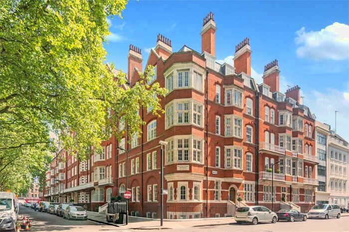 3 Bedroom Flat To Rent In Bedford Avenue, Bloomsbury WC1B
