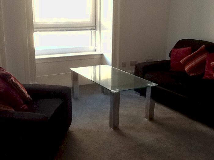 3 Bedroom Flat To Rent In Morgan Street, Baxter Park, Dundee, DD4