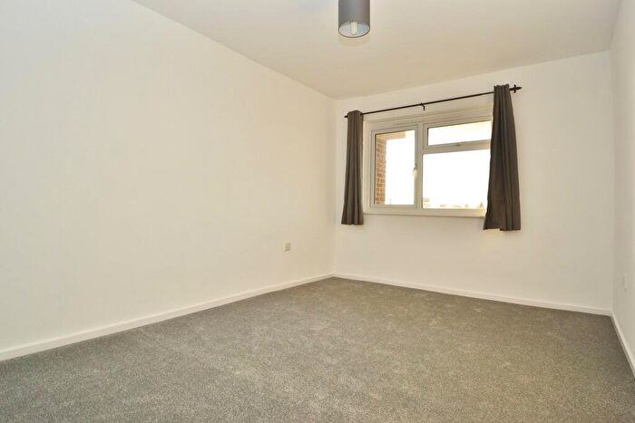 2 Bedroom Apartment To Rent In King Charles Road, Surbiton, KT5