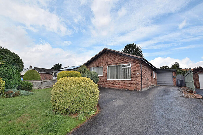 3 Bedroom Detached Bungalow For Sale In Silver Street, Barton, DL10
