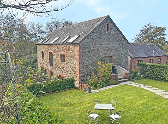 3 Bedroom Barn Conversion For Sale In St Clement, Truro, Cornwall, TR1