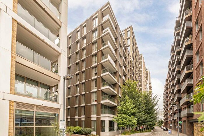 1 Bedroom Flat To Rent In Palmer Road, Battersea Park, SW11