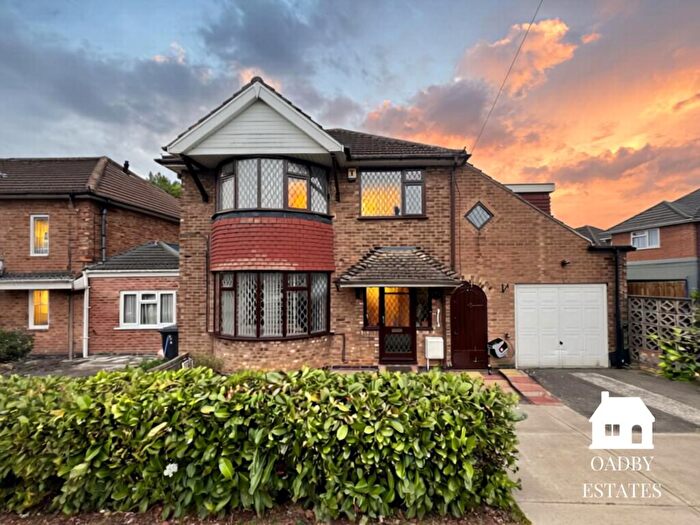 4 Bedroom Detached House For Sale In Fulbeck Avenue, Evington, LE5