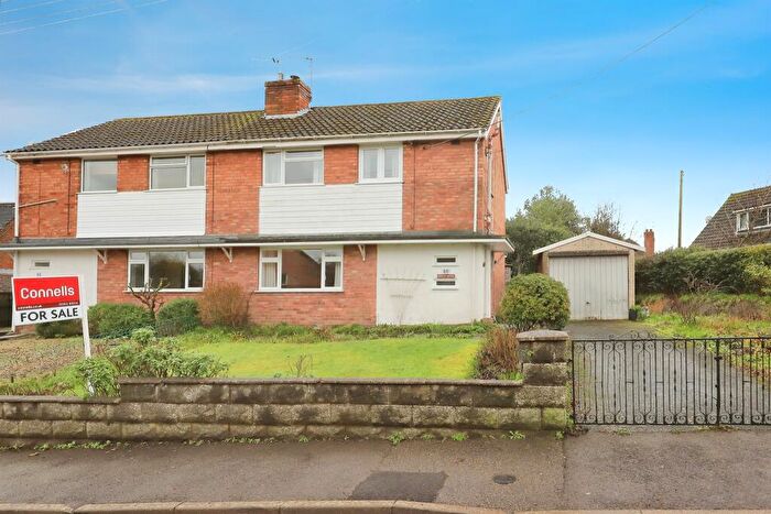 3 Bedroom Semi-Detached House For Sale In Richmond Road, Bewdley, DY12