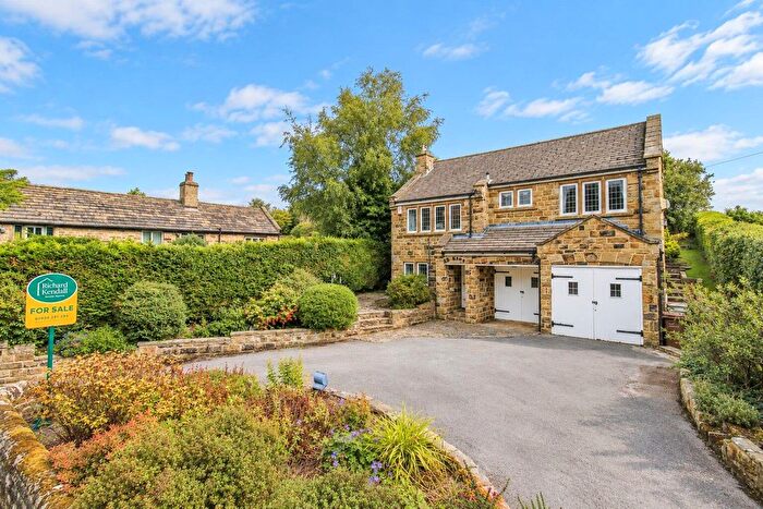 4 Bedroom Detached House For Sale In Hill Top Road, Newmillerdam, Wakefield, WF2