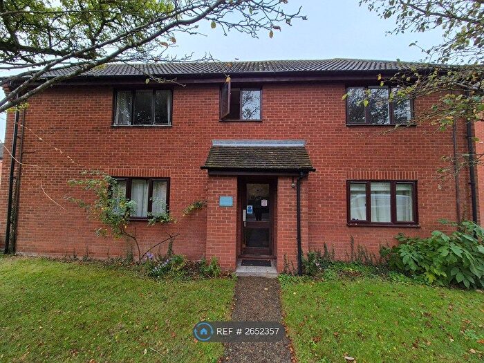 Studio To Rent In Brackyn Road, Cambridge, CB1
