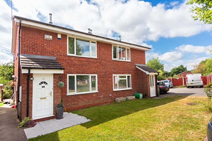 1 Bedroom Maisonette To Rent In Tenbury Close, Redditch, B98