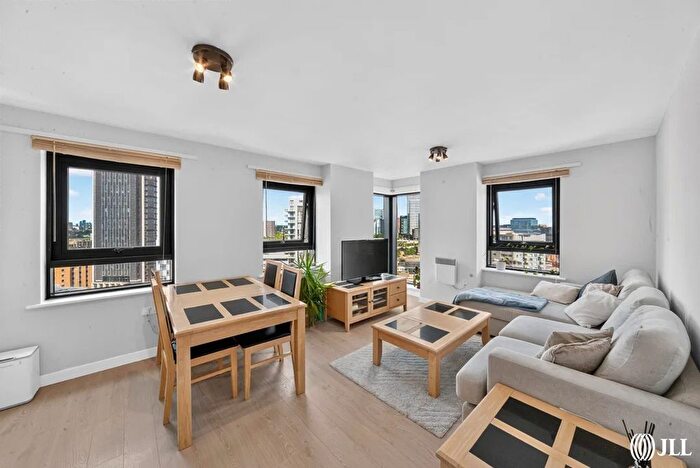 1 Bedroom Flat For Sale In Burford Wharf, Cam Road, London, E15
