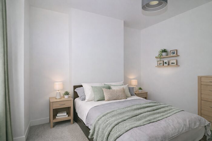 1 Bedroom Flat To Rent In Birkbeck Road, Beckenham, BR3