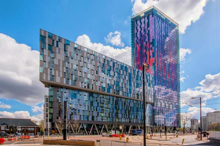 1 Bedroom Flat To Rent In Saffron Central Square, Central Croydon, CR0