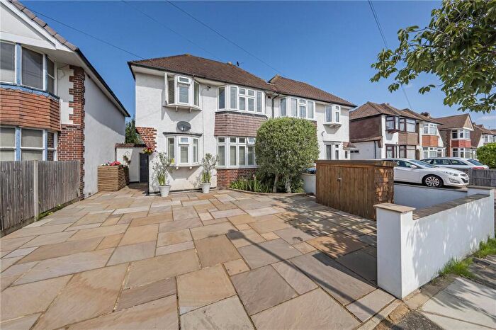 4 Bedroom Semi-Detached House For Sale In Van Dyck Avenue, New Malden, KT3