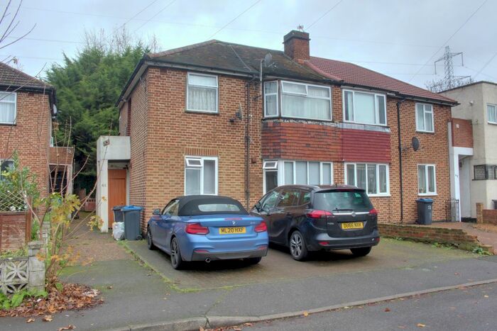 2 Bedroom Maisonette To Rent In Deer Park Gardens, Mitcham, CR4