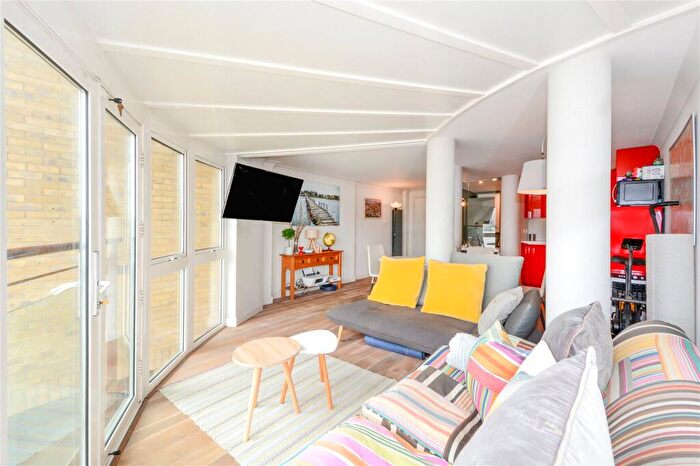 2 Bedroom Flat To Rent In River View Heights, Bermondsey Wall West, SE16