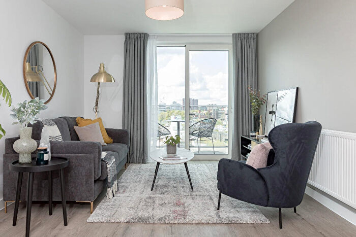 1 Bedroom Apartment To Rent In Anvil, M5