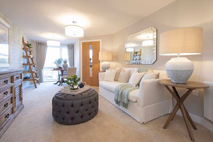 1 Bedroom Retirement Property To Rent In Endless Street, Salisbury ***Over 's Retirement Property***, SP1