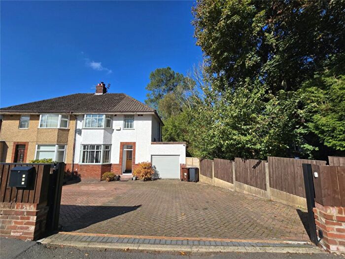 3 Bedroom Semi-Detached House For Sale In Bury Road, Rawtenstall, Rossendale, BB4