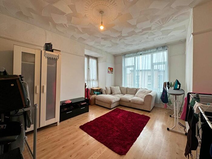 1 Bedroom Flat To Rent In St. Catherines Road, Southbourne, BH6