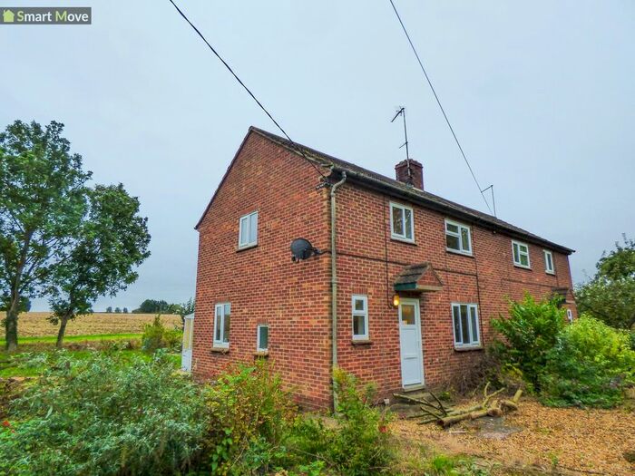 3 Bedroom Semi-Detached House To Rent In Folksworth Road, Folksworth, Peterborough, Cambridgeshire., PE7