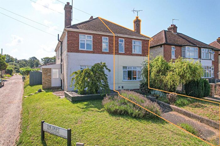3 Bedroom Semi-Detached House For Sale In New Cheveley Road, Newmarket, CB8