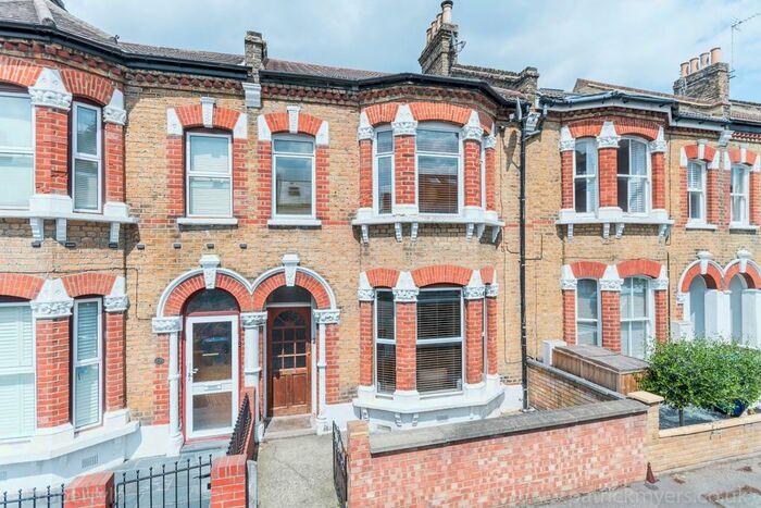 1 Bedroom Flat To Rent In Hansler Road, London, SE22
