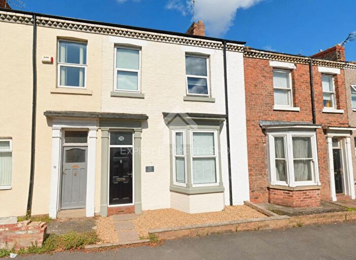 4 Bedroom Property For Sale In Pensbury Communal Area, Darlington, DL1