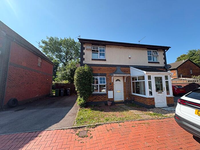 2 Bedroom Property To Rent In Westland Close, Cardiff, CF24