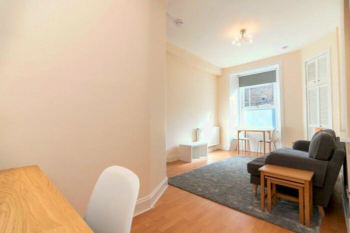1 Bedroom Flat To Rent In Wheatfield Street, Gorgie, Edinburgh, EH11