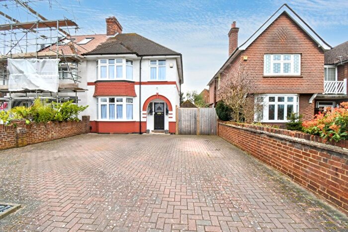 3 Bedroom Semi Detached House For Sale In Cardington Road, Bedford, MK42