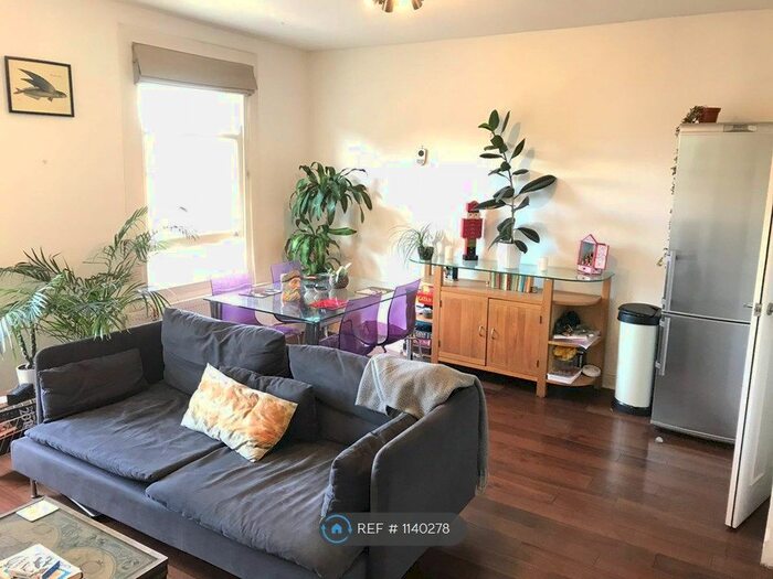 3 Bedroom Terraced House To Rent In Tunstall Road, London, SW9