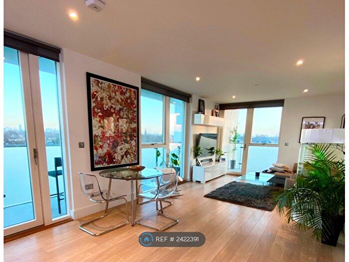 2 Bedroom Flat To Rent In Robsart Street, London, SW9