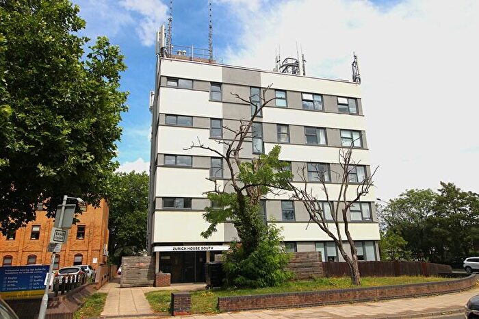 2 Bedroom Flat To Rent In Flat, Zurich House, MK40