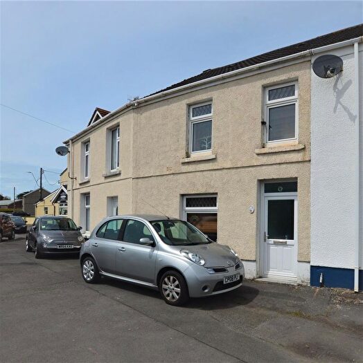 3 Bedroom Terraced House To Rent In New Street, Burry Port, SA16