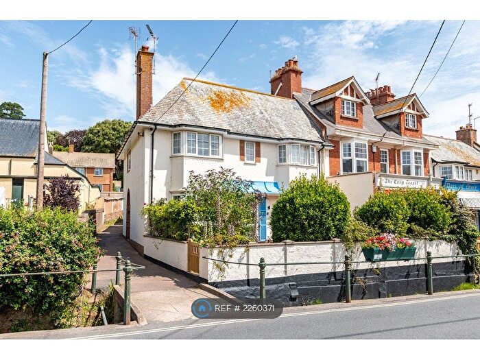 2 Bedroom Flat To Rent In Fore Street, Budleigh Salterton, EX9