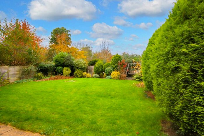 4 Bedroom Detached House To Rent In Tantree Way, Brixworth, Northampton, NN6