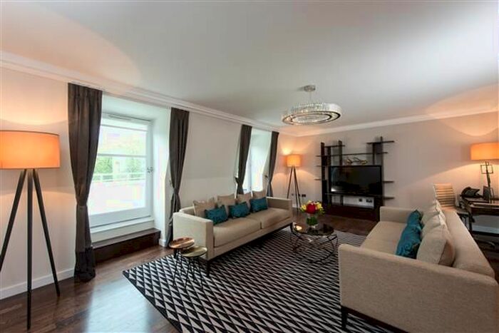 2 Bedroom Flat To Rent In Stanhope Gardens, London, SW7