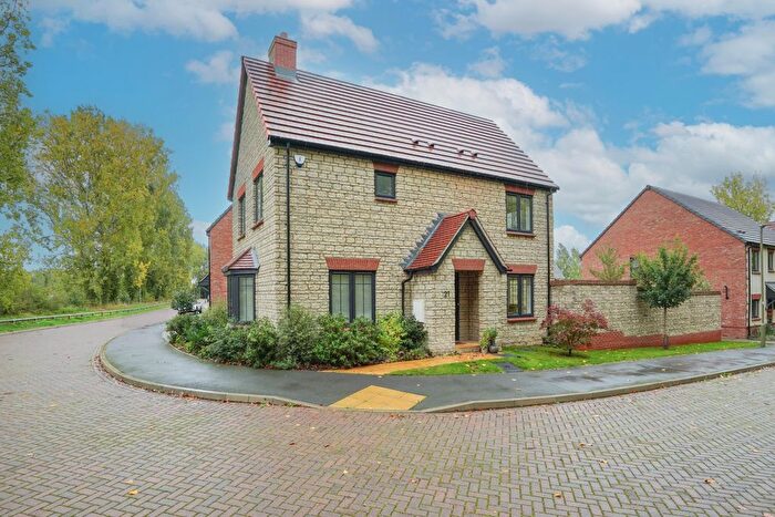 3 Bedroom Detached House To Rent In Davies Edge, Marcham, Abingdon, OX13