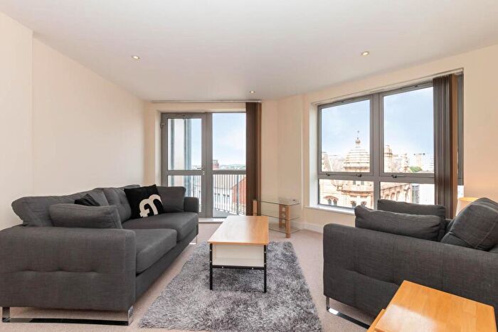 2 Bedroom Apartment To Rent In Quartz, Hall Street, B18