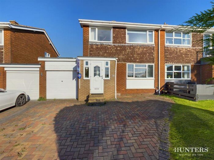 3 Bedroom Semi-Detached House To Rent In Fairways, Consett, County Durham, DH8