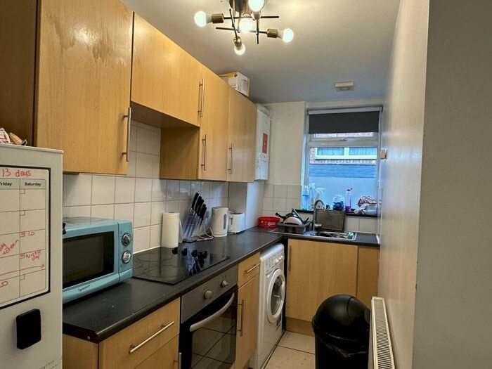 1 Bedroom Flat To Rent In Flat, The Rayner Building, LN5