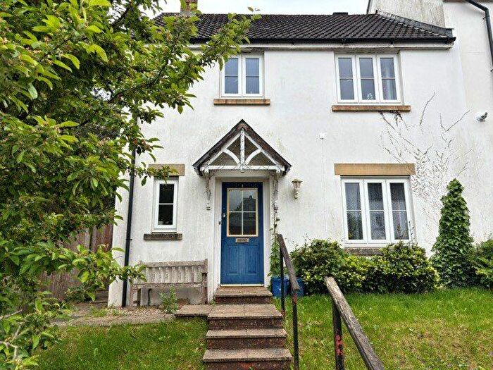 3 Bedroom Property To Rent In Devonshire Rise, Tiverton, EX16