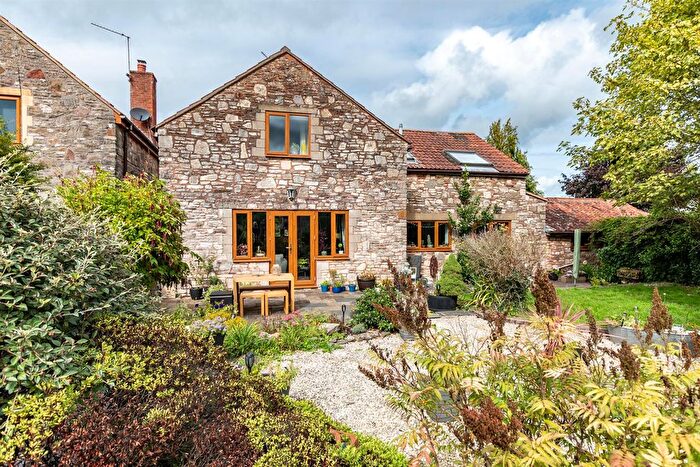 5 Bedroom Detached House For Sale In Temple Cloud, Bristol, BS39