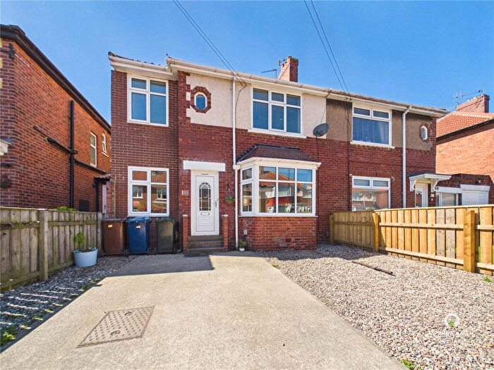 4 Bedroom Semi-Detached House For Sale In Selby Gardens, Newcastle Upon Tyne, Tyne And Wear, NE6