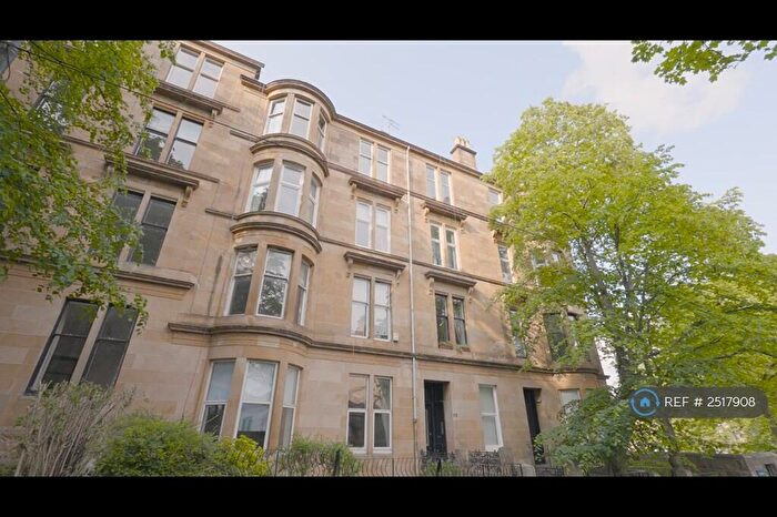 3 Bedroom Flat To Rent In Gibson Street, Glasgow, G12