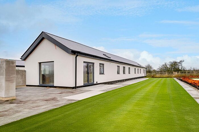 3 Bedroom Bungalow For Sale In The Cobblestones, New Barns Lane, Conington, CB23