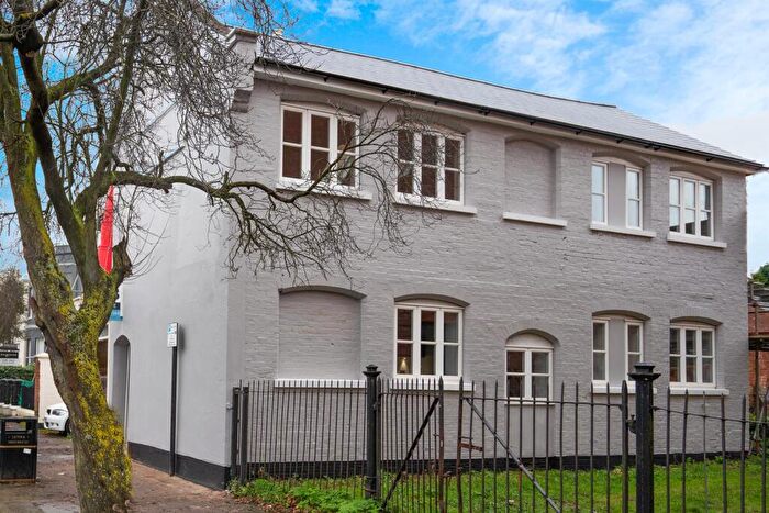 1 Bedroom Apartment To Rent In Leam Terrace, Leamington Spa, CV31