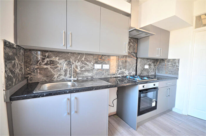 3 Bedroom Terraced House To Rent In Windsor Road, IG1