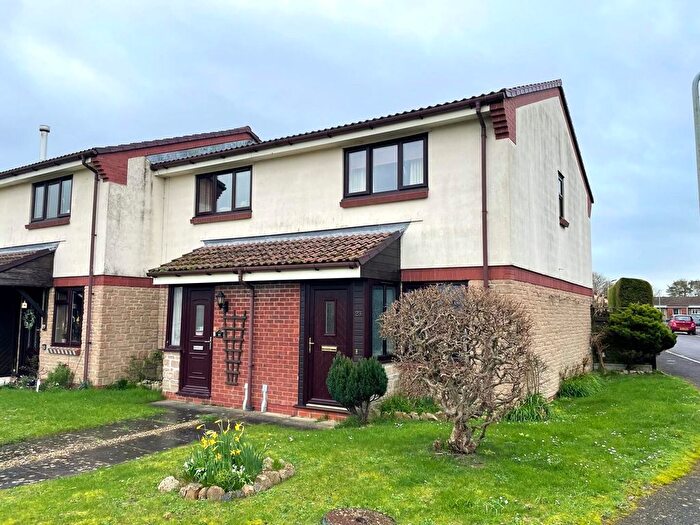 2 Bedroom Property For Sale In Chapel Road, Pawlett, Bridgwater, TA6