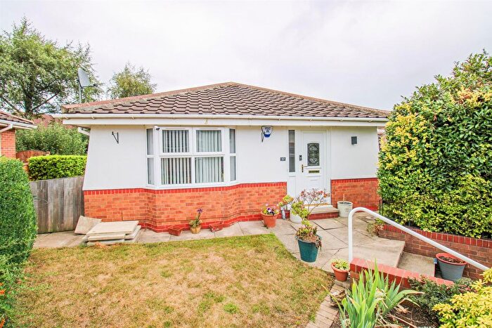 3 Bedroom Detached Bungalow For Sale In Sheridan Street, Outwood, Wakefield, WF1