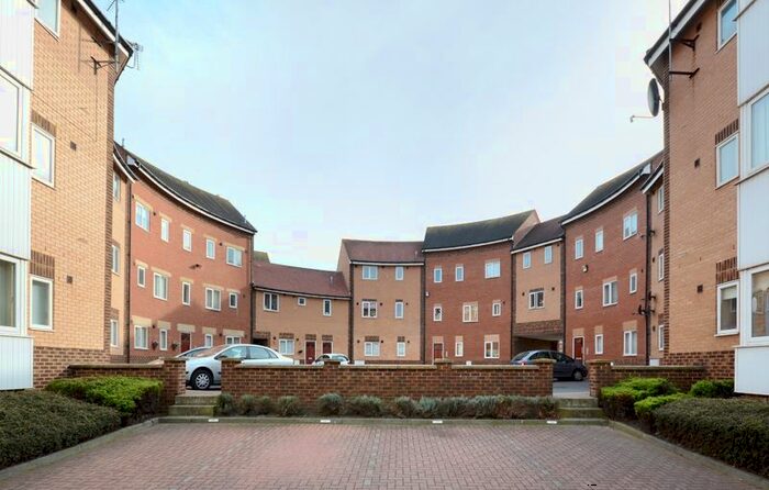 1 Bedroom Flat To Rent In Admiral Way, Hartlepool, TS24