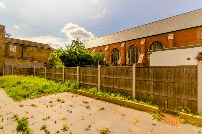 3 Bedroom Property To Rent In Browning Road, Manor Park, London, E12